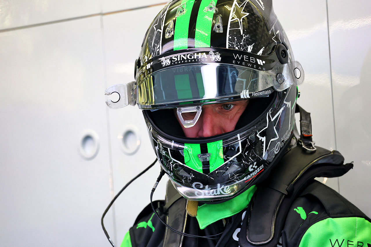 ガブリエル・ボルトレート（キック・ザウバー）のヘルメット（メーカー