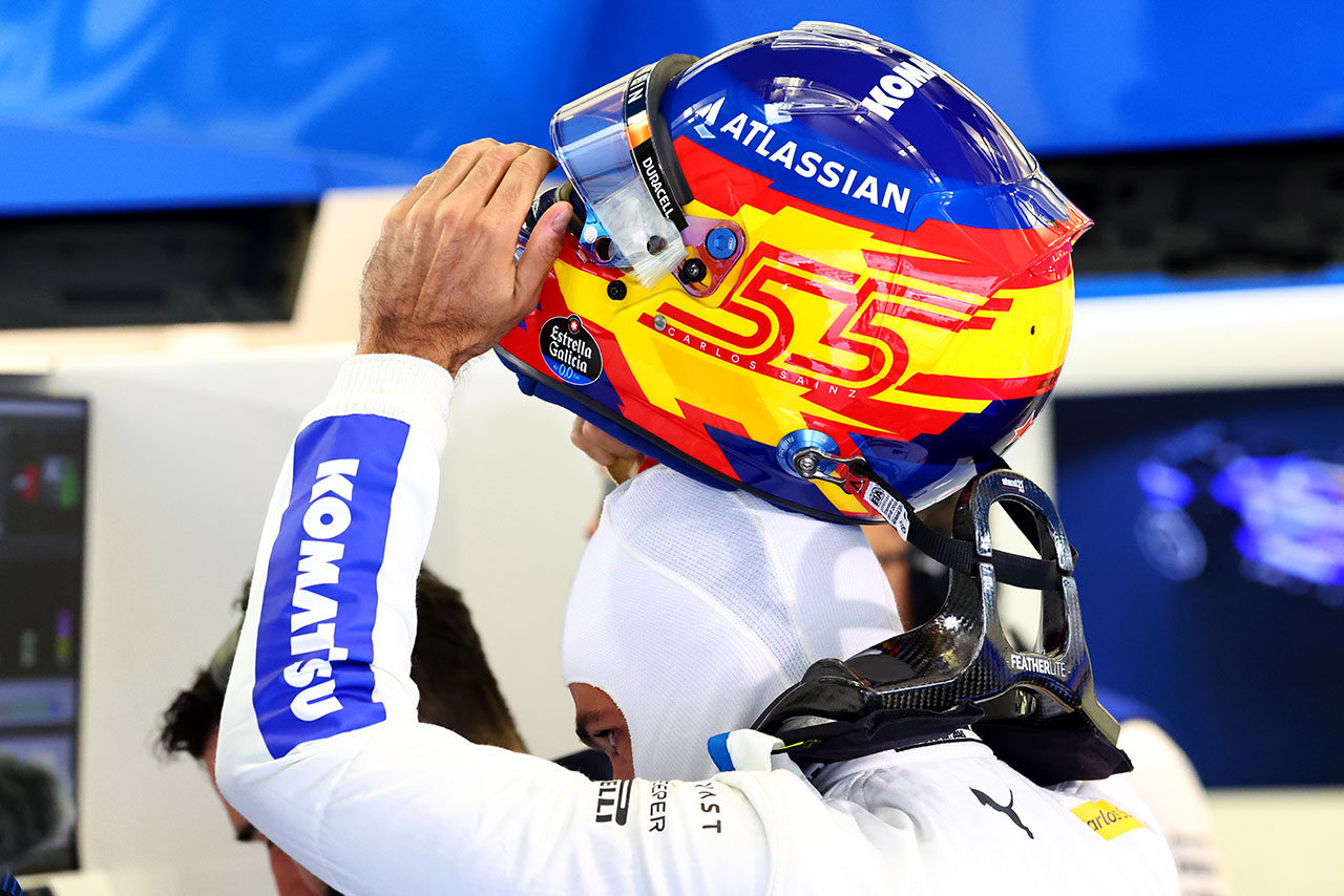 オリバー・ベアマン（ハース）のヘルメット（メーカー：ベル