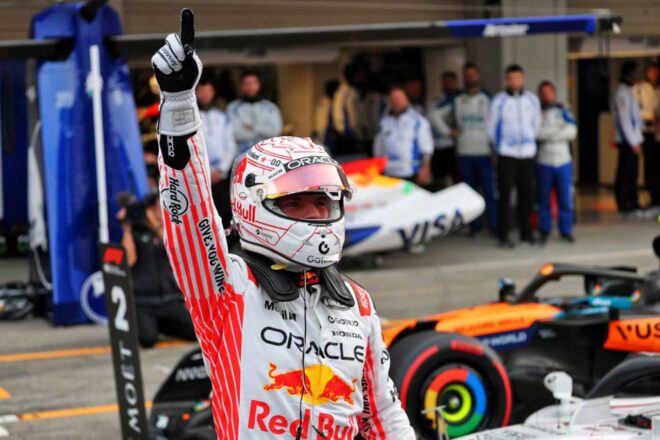 フェルスタッペンがコースレコード更新の今季初ポール。角田裕毅は