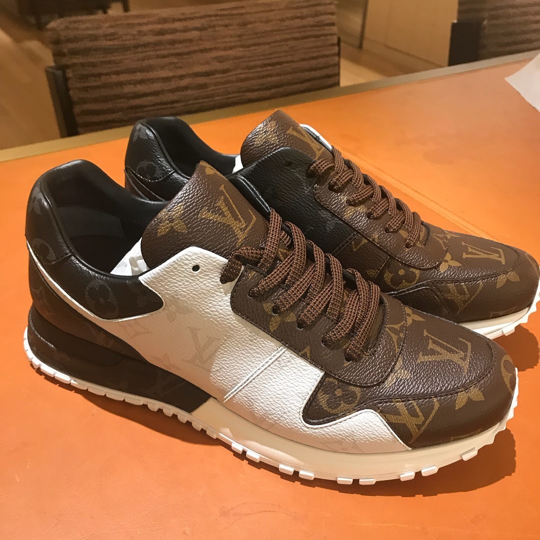 新作】ルイヴィトン☆ランアウェイ・ライン スニーカー (Louis Vuitton
