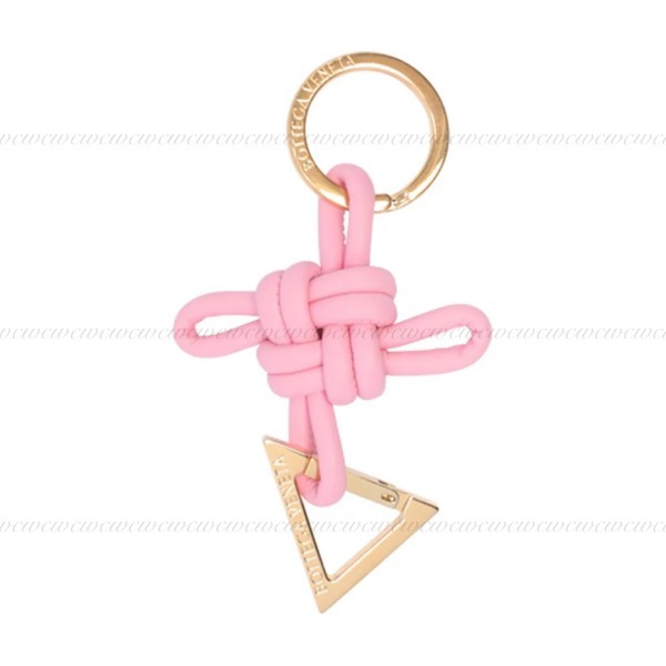 国内発】BOTTEGA VENETAトライアングルキーリングギフト包装可