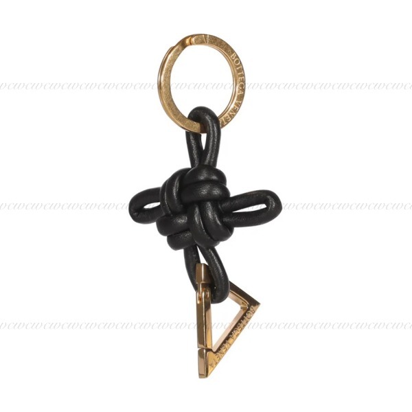 国内発】BOTTEGA VENETAトライアングルキーリングギフト包装可