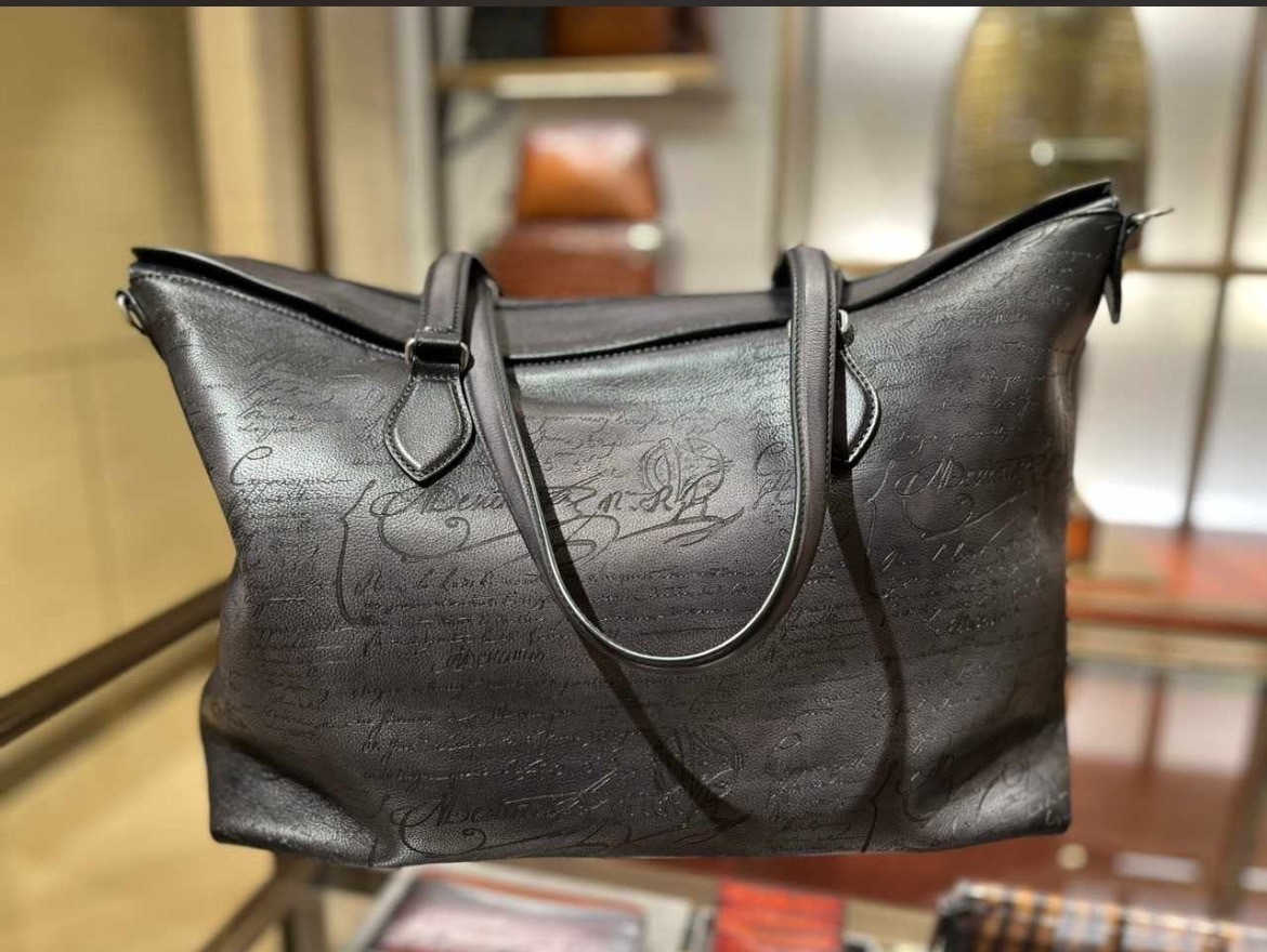 BERLUTI】レイト アワー スクリット レザー ショッパーバッグ (Berluti