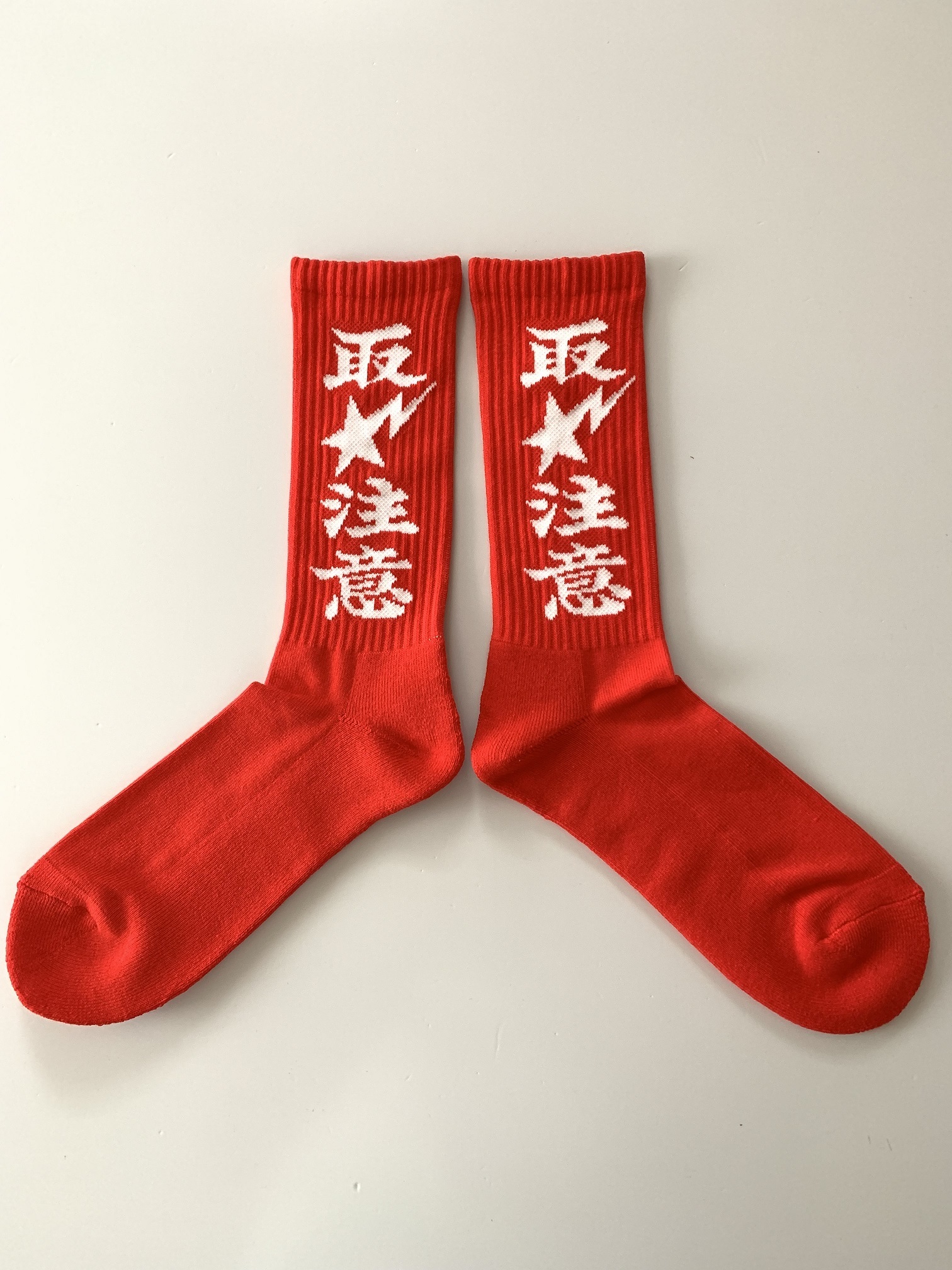 送料無料！Black Eye Patch x BAPE SOCKS RED (BlackEyePatch/靴下