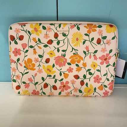 iPadケース kate spade new york(ケイトスペード) - ブランド通販のBUYMA