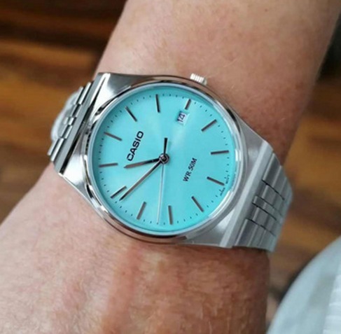 CASIO カシオ G-Shock ティファニーブルー ユニセックス 腕時計 (CASIO