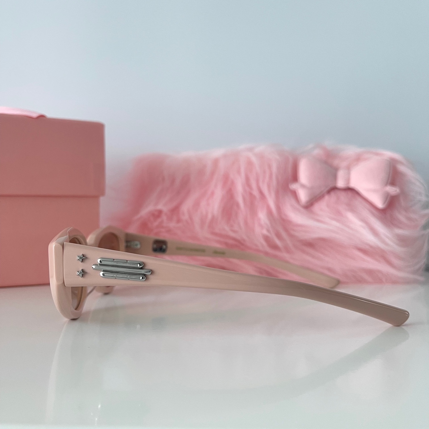 Gentle Monster x Jennie】 Fishtail P7 PINK☆JENTLE SALON (Gentle