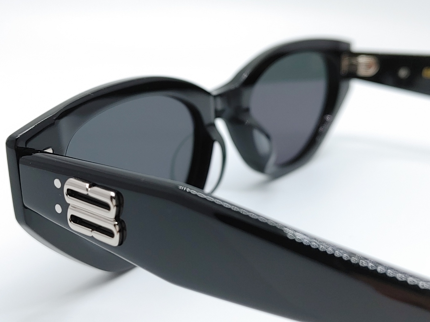 ROCOCO 01】☆ブラックピンクジェニーサングラス☆正規品☆ (Gentle