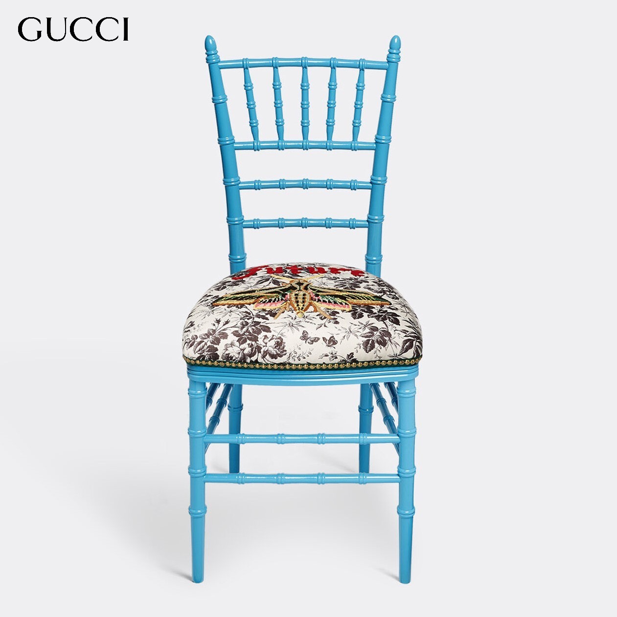 国内発| GUCCI Chiavari Moth & Future 刺しゅう ウッドチェア (GUCCI