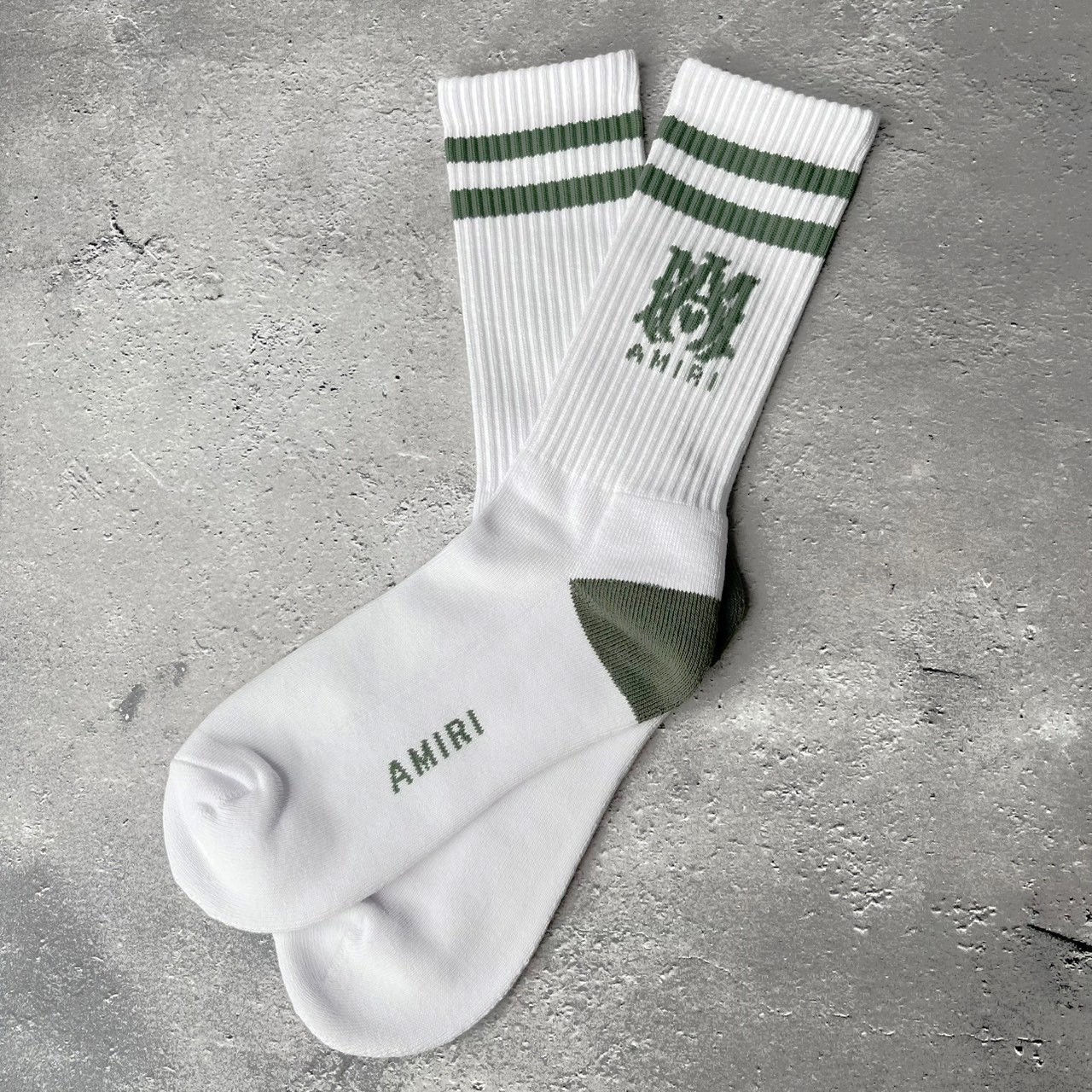 ☆関税・送料込み【AMIRI（アミリ）】MA ロゴ ソックス 靴下 (AMIRI