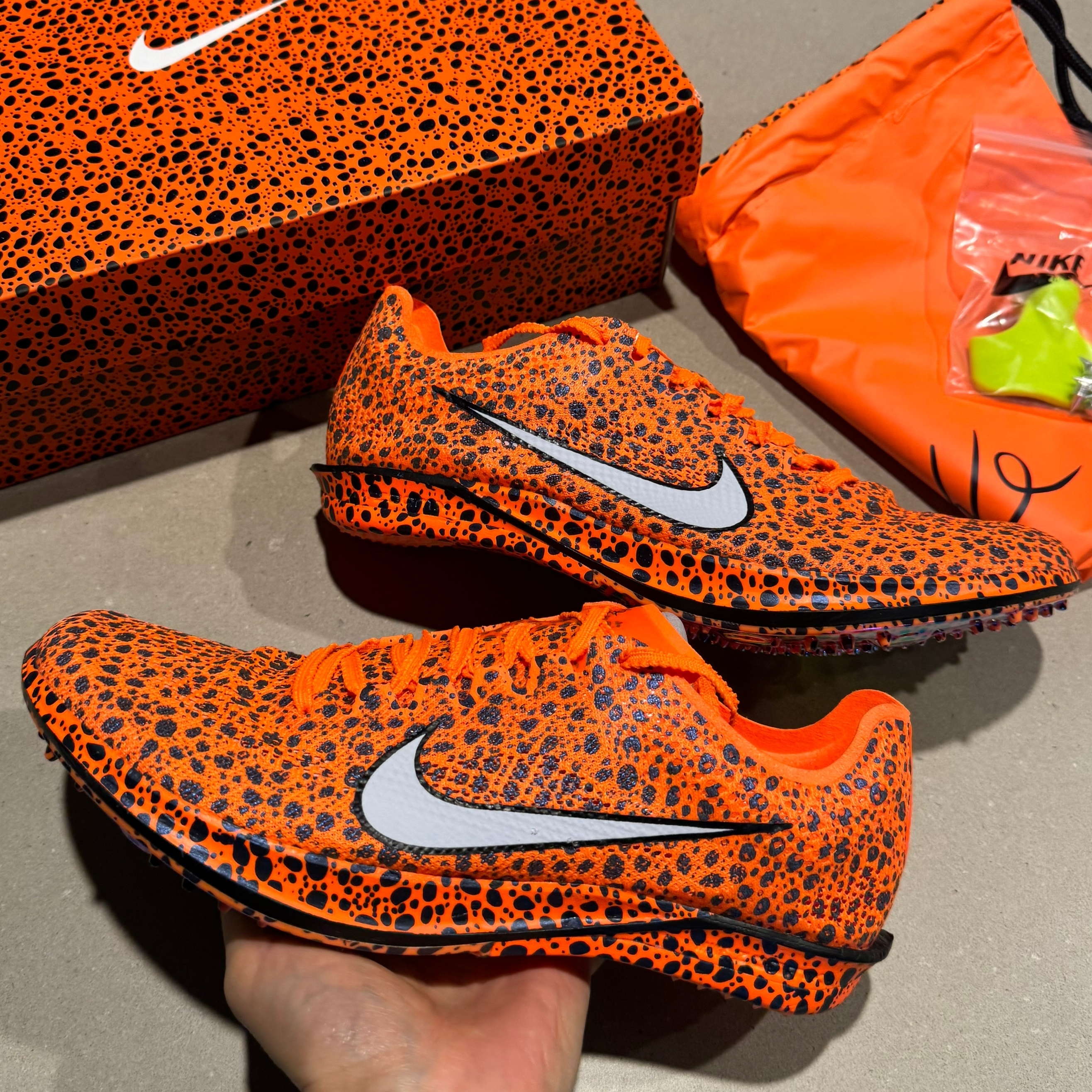 大人気！追跡あり!☆NIKE☆ Dragonfly 2 Electric OLYMPIC (Nike