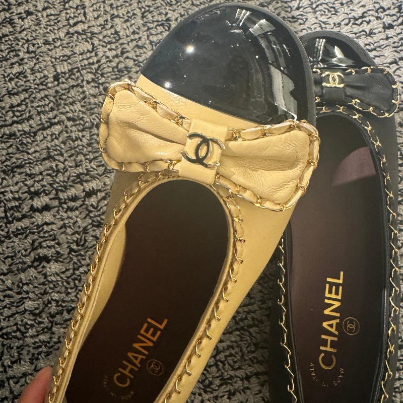 ☆リボンが可愛い☆【CHANEL】チェーントリミング バレリーナ (CHANEL