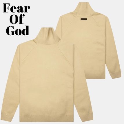 ベージュ系 FEAR OF GOD ESSENTIALS(フィアオブゴッド エッセンシャル