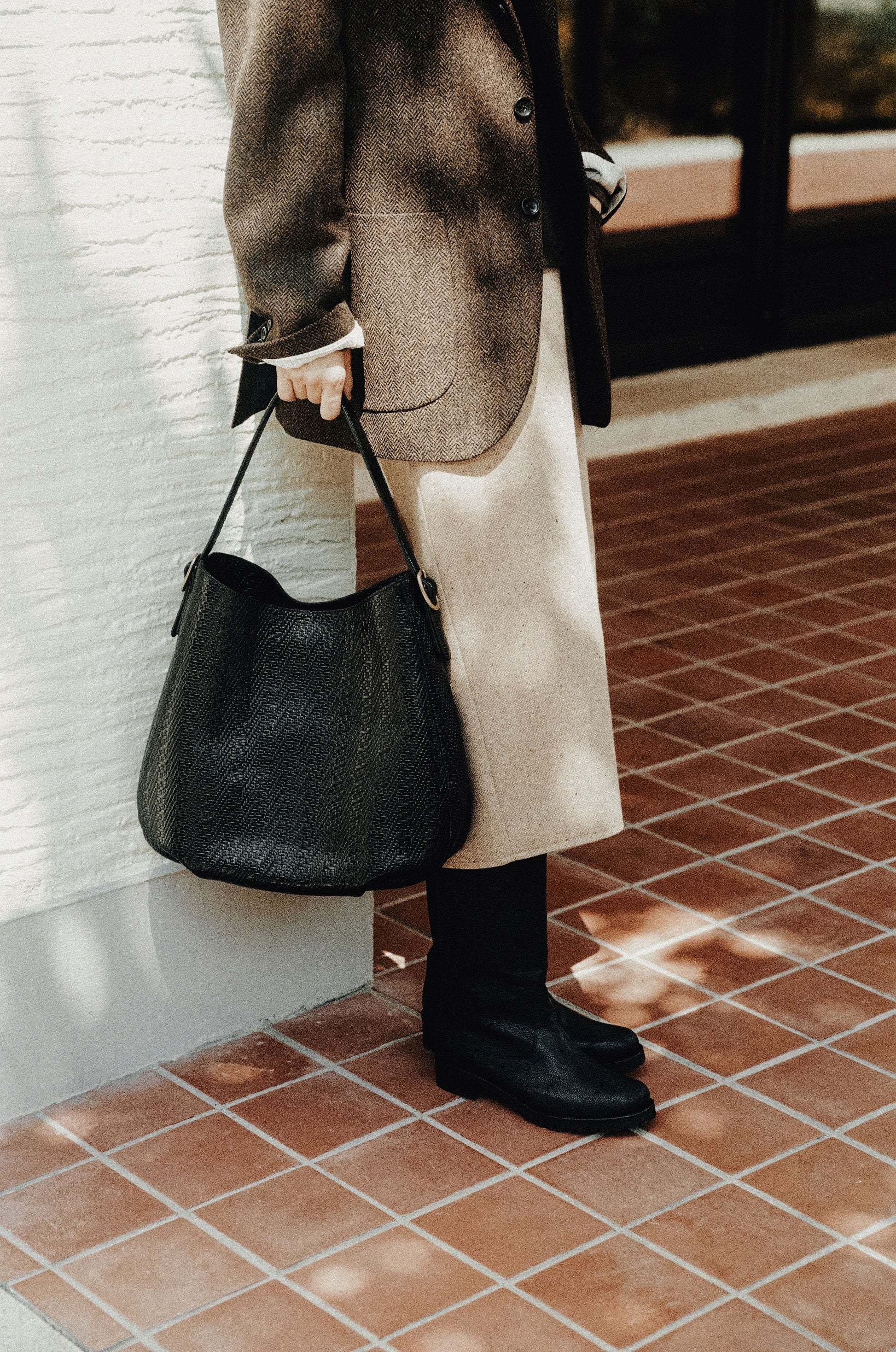 TOUT Y EST】トゥティエ SAC CANOT BAG ☆韓国人気☆ 追跡付 (TOUT Y