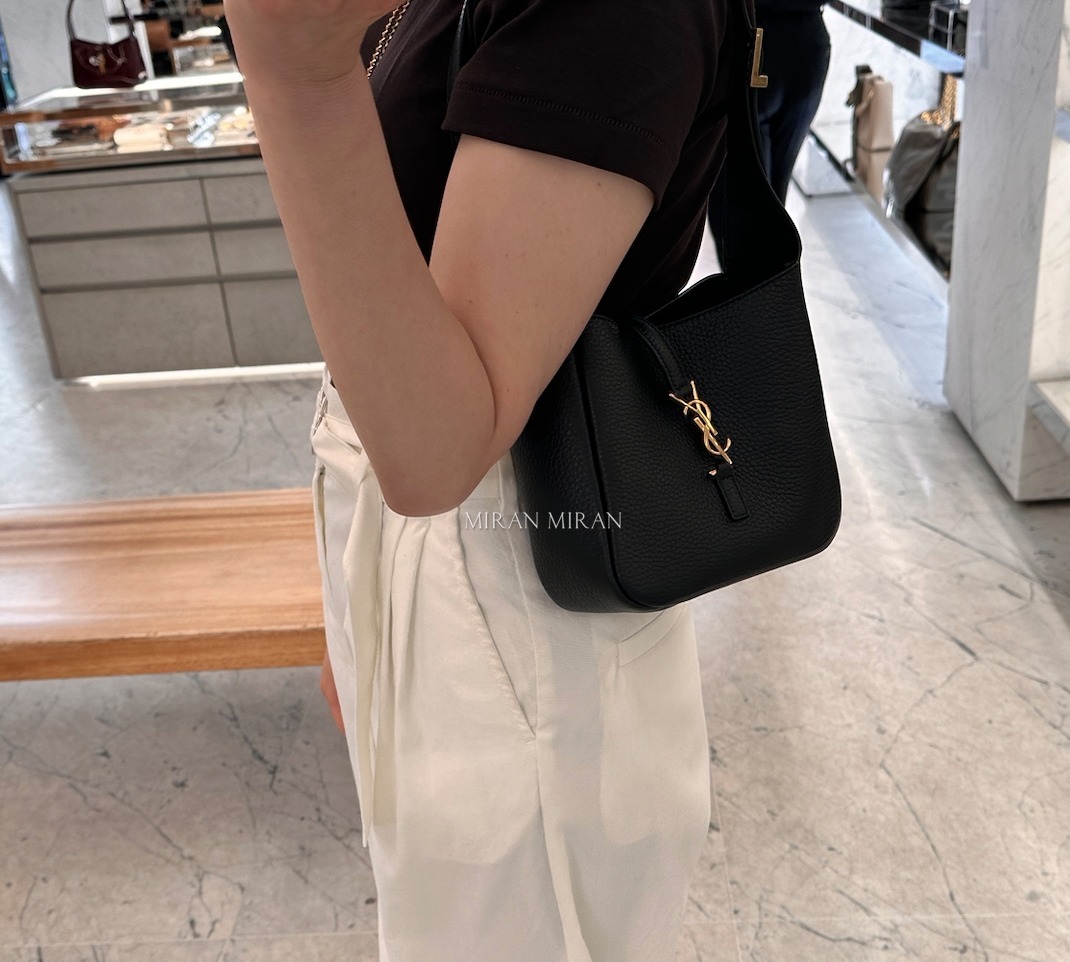 SAINT LAURENT】LE 5 A 7 ソフト ベビー LE 5 A 7 BABY BAG (Saint