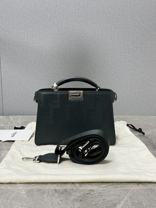 FENDI PEEKABOO(フェンディ ピーカブー) ショルダーバッグ(メンズ