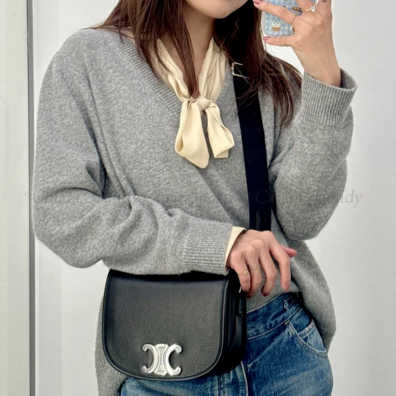 24AW NEW】CELINE_unisex / トリオンフ ショルダーバッグ (CELINE