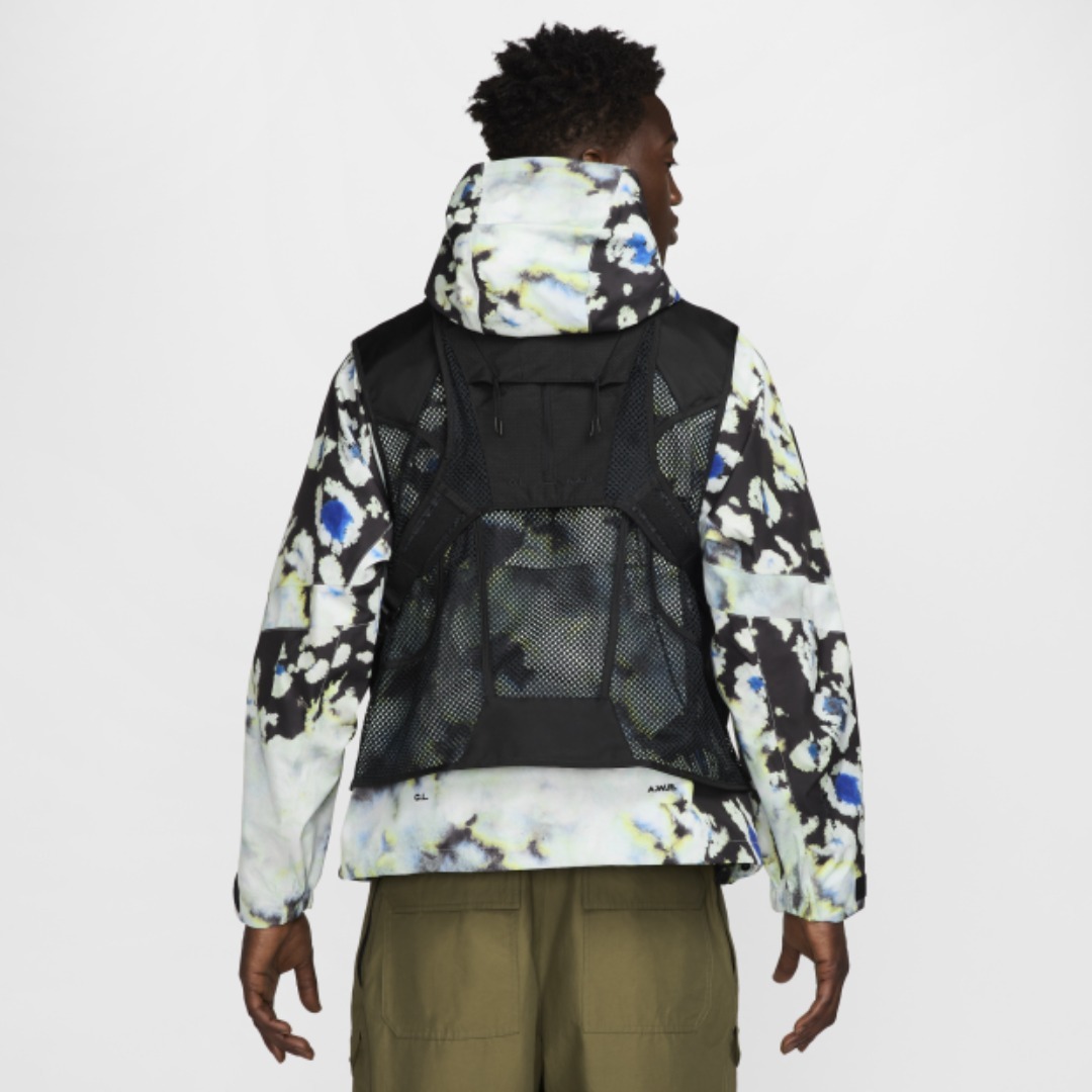 NIKE】注目コラボ！ナイキ NOCTAオパール/モジュラーベスト (Nike