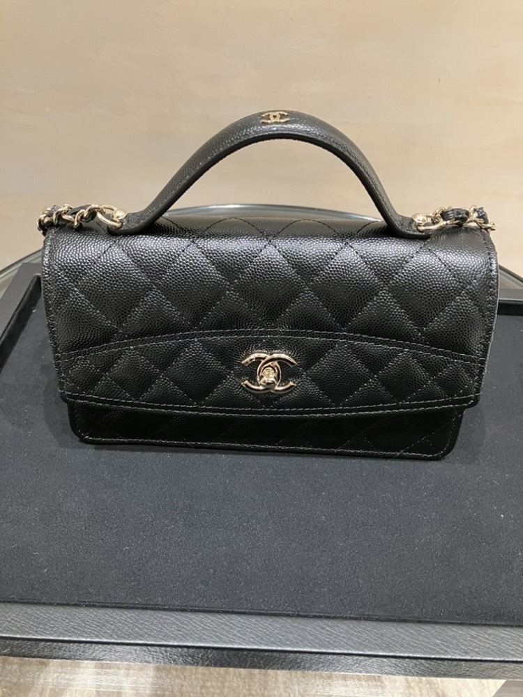 25C【関税なし】CHANEL チェーンウォレット ショルダーバッグ 黒