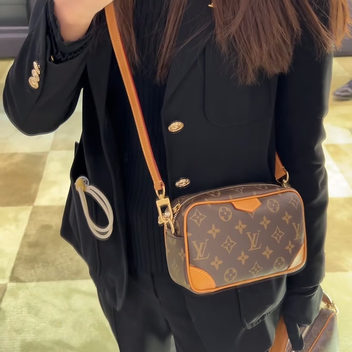 定番でずっと使える】トロカデロ・ウェアラブル ウォレット (Louis