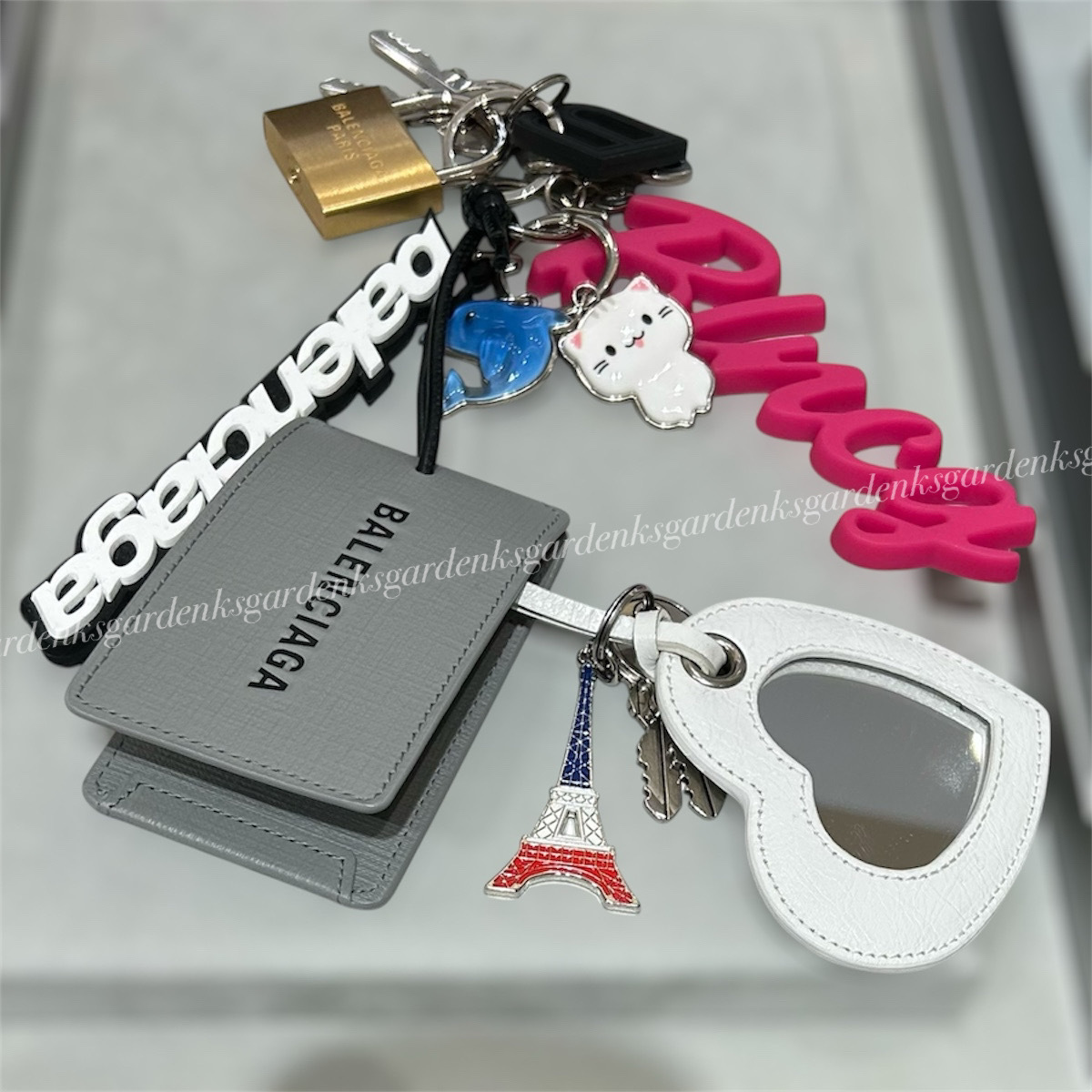 すぐ届く！BALENCIAGA TURNER チャーム/キーリング (BALENCIAGA/バッグ