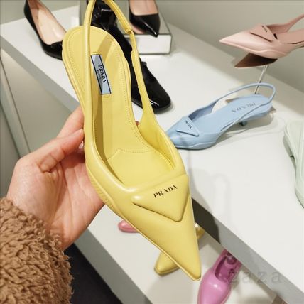 イエロー（黄色）系 PRADA(プラダ) サンダル・ミュール(レディース