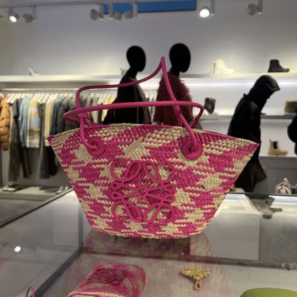 カゴバッグ ピンク系 LOEWE(ロエベ) - ブランド通販のBUYMA