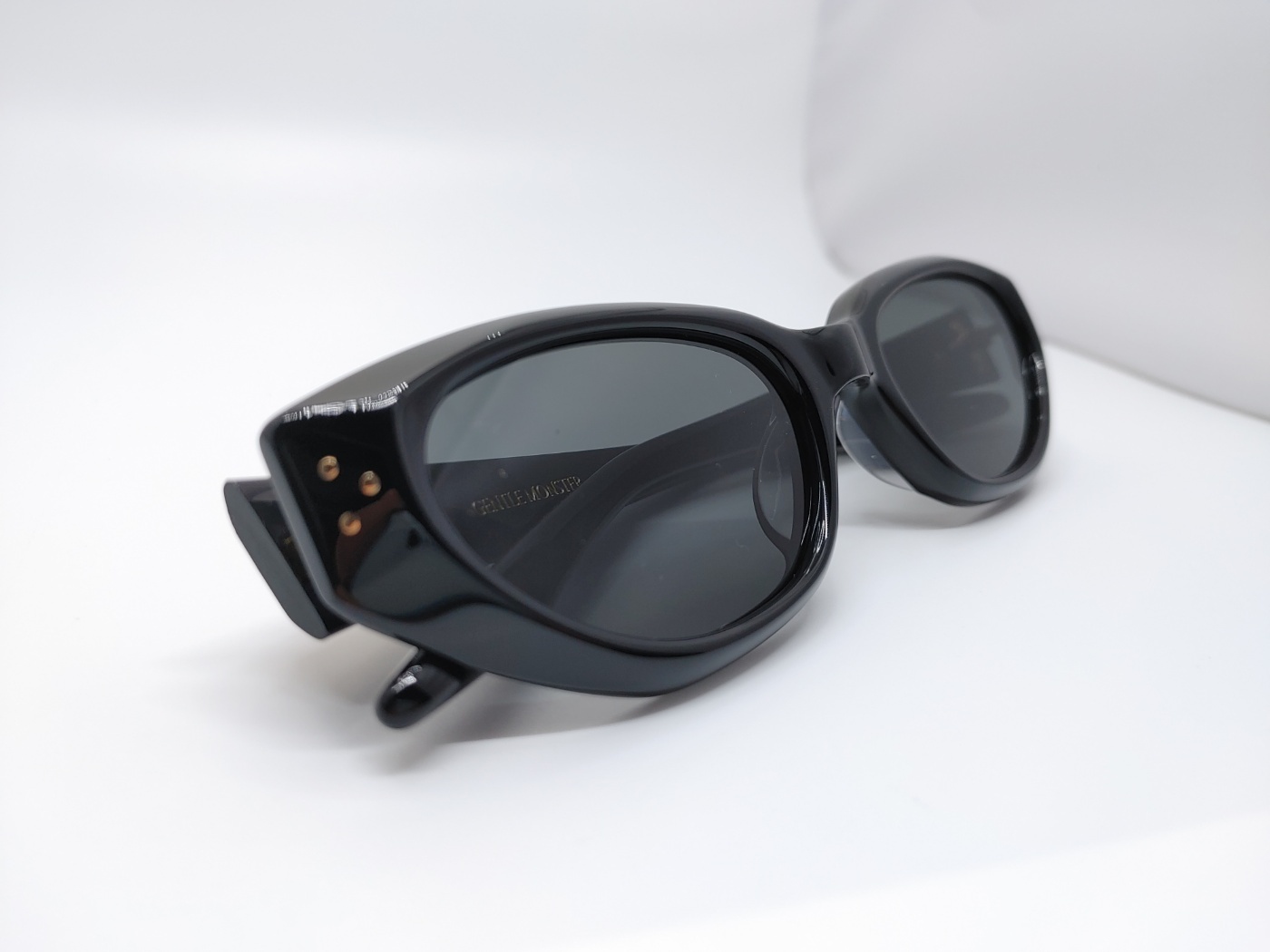 DUNS 01】☆ファッショナブルなレトロスタイルのサングラス☆ (Gentle