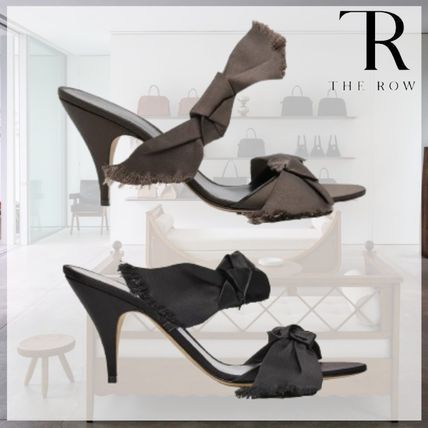 リボン ブラック（黒）系 The Row(ザ・ロウ) サンダル・ミュール