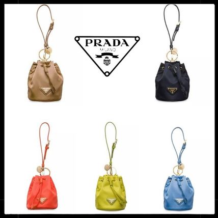 イエロー（黄色）系 PRADA(プラダ) ポーチ(レディース) - ブランド通販