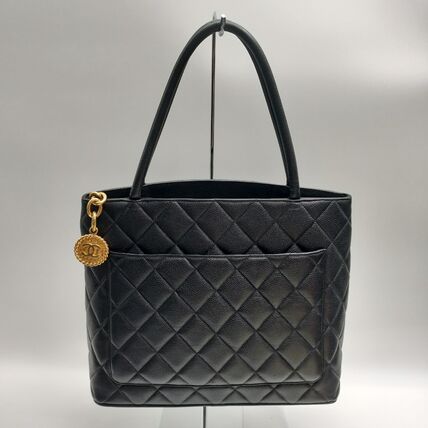 レザー（本革） CHANEL(シャネル) トートバッグ(レディース