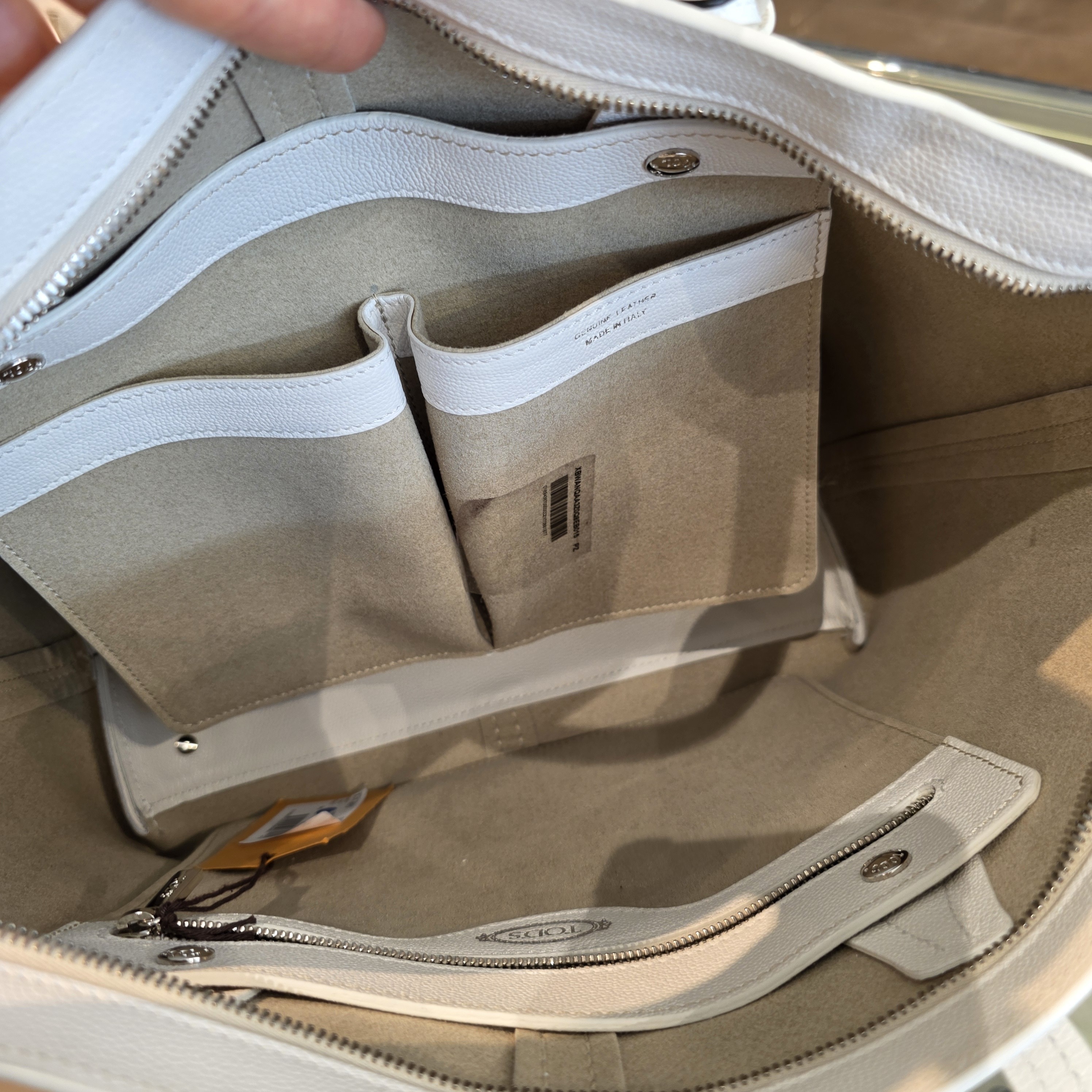 DHL速達】TOD'S ZIP トート 通勤/通学OK◎ アウトレット特価！ (TOD'S