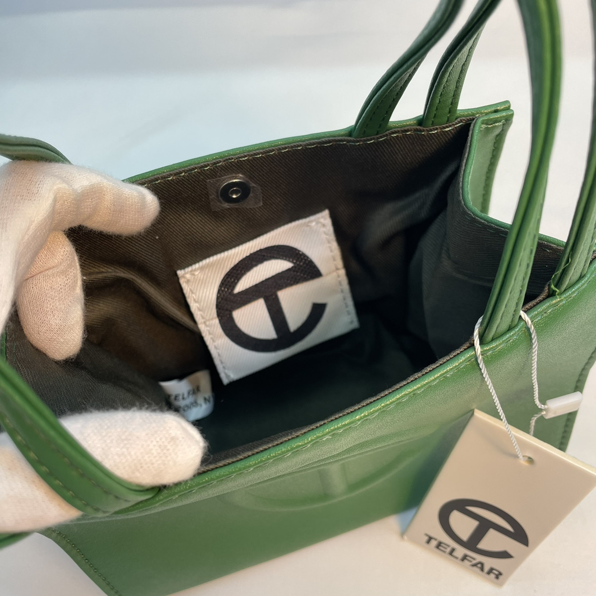 即お届け TELFAR スモール ショッピング バッグ Leaf リーフ 緑