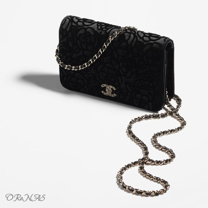 気品漂うチェーンウォレット♪】CHANEL チェーンウォレット (CHANEL