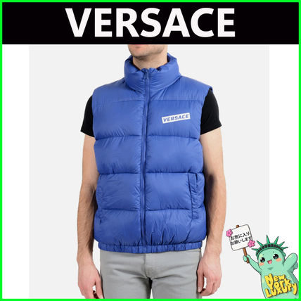 VERSACE(ヴェルサーチェ) ダウンベスト(メンズ) - ブランド通販のBUYMA