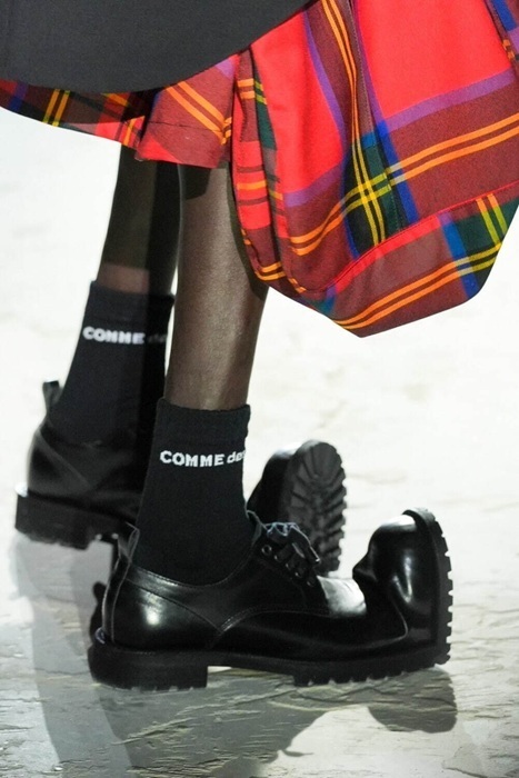 COMME des GARCONS HOMME PLUS 国内買付 クラッシュトゥダービー