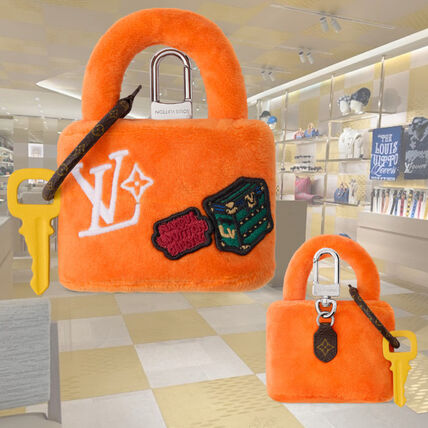オレンジ系 Louis Vuitton(ルイヴィトン) キーケース・キーリング