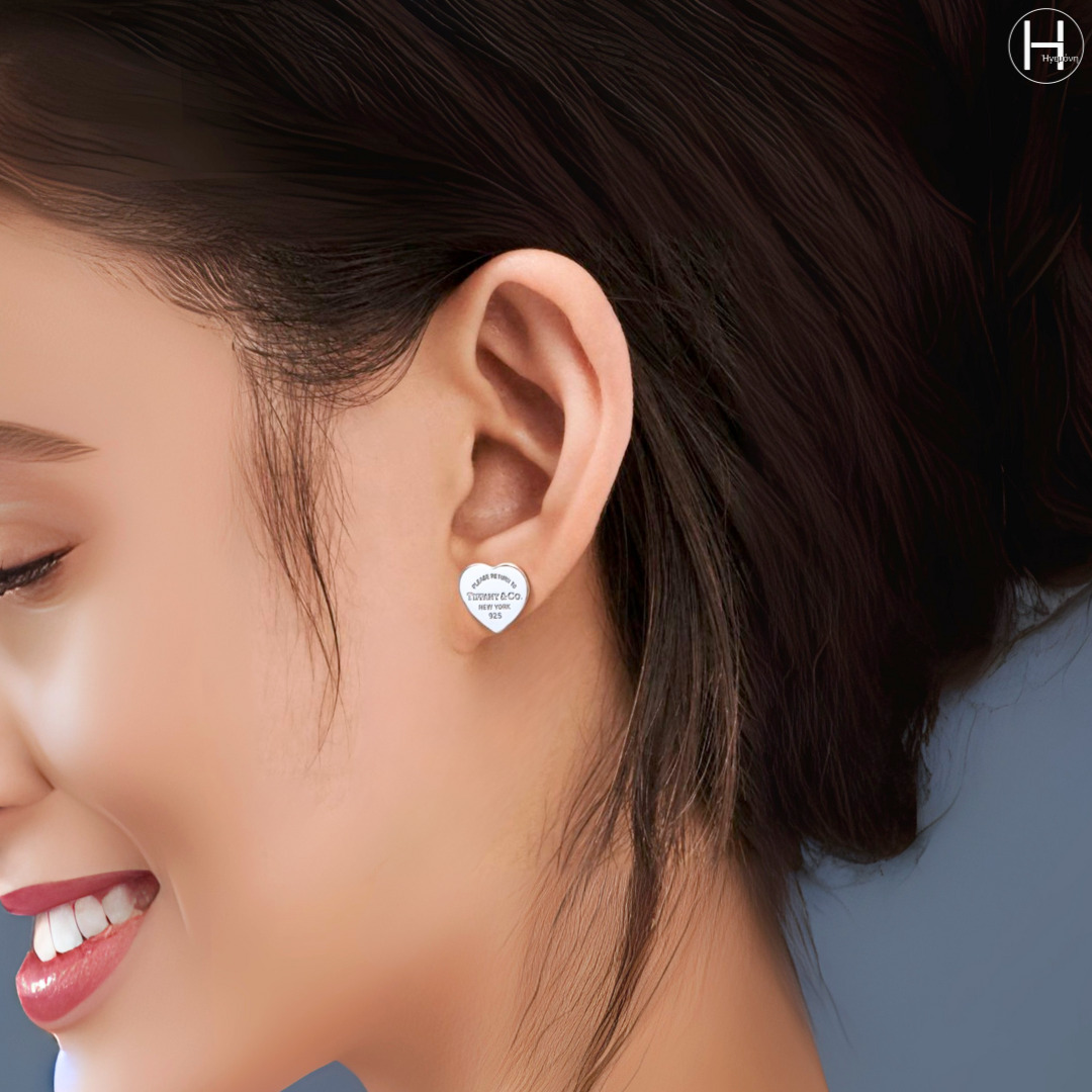 Tiffany & Co_ハート タグ スタッド ピアス_Silver mini (Tiffany & Co