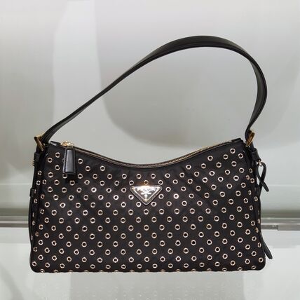 ドット（水玉） PRADA(プラダ) ショルダーバッグ・ポシェット