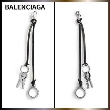 AirTag BALENCIAGA(バレンシアガ) - ブランド通販のBUYMA