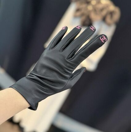 CHANEL 山羊革のキルティンググローブ ダークブラウン シャネル 手袋