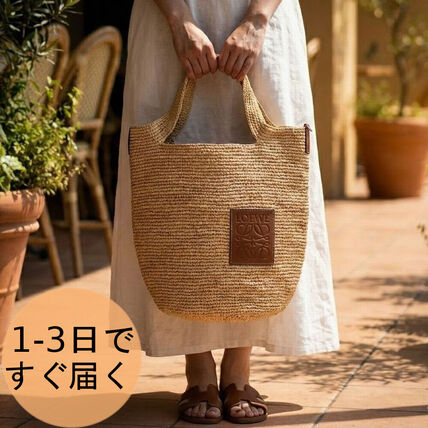 ラフィア LOEWE(ロエベ) ショルダーバッグ・ポシェット(レディース