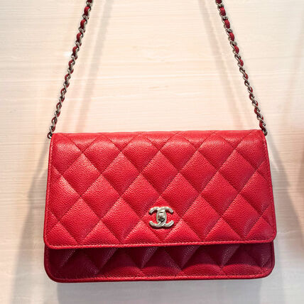 レッド（赤）系 CHANEL CHAIN WALLET(シャネル チェーンウォレット