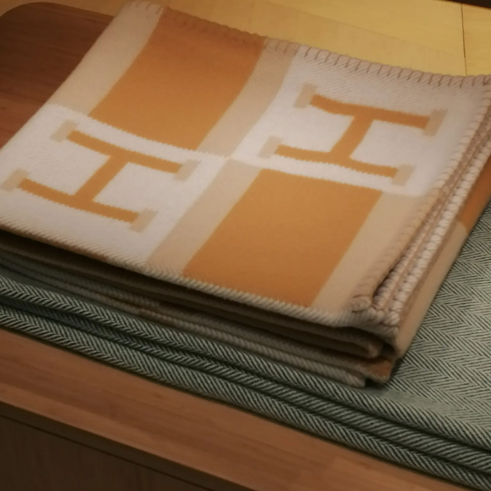 HERMES】バヤデールブランケット Avalon Bayadere blanket - Blue