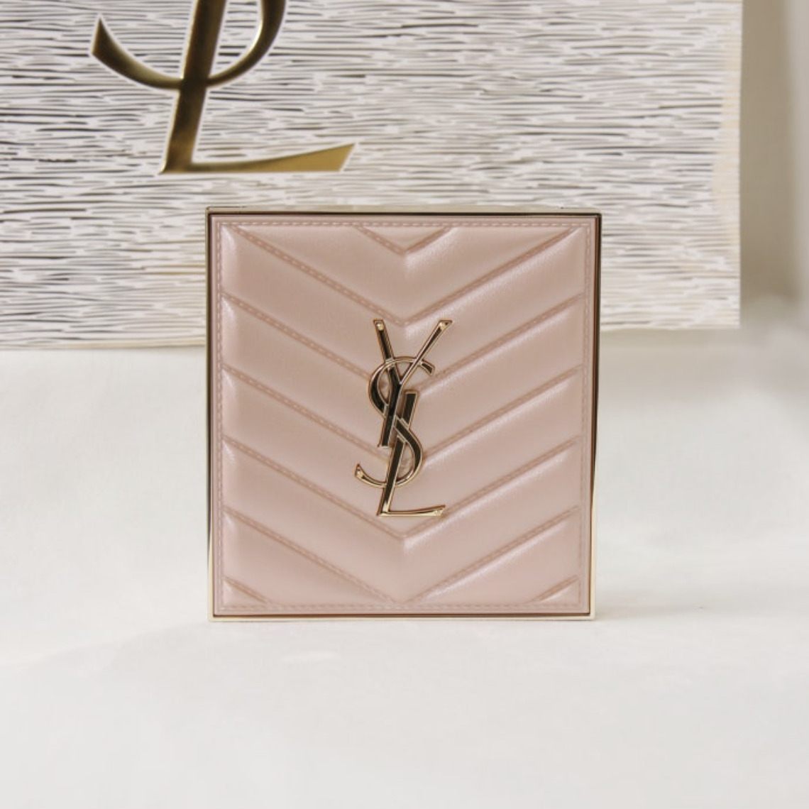 YSL クチュール フェイス パレット/ホリデー 2025 限定 (Saint Laurent