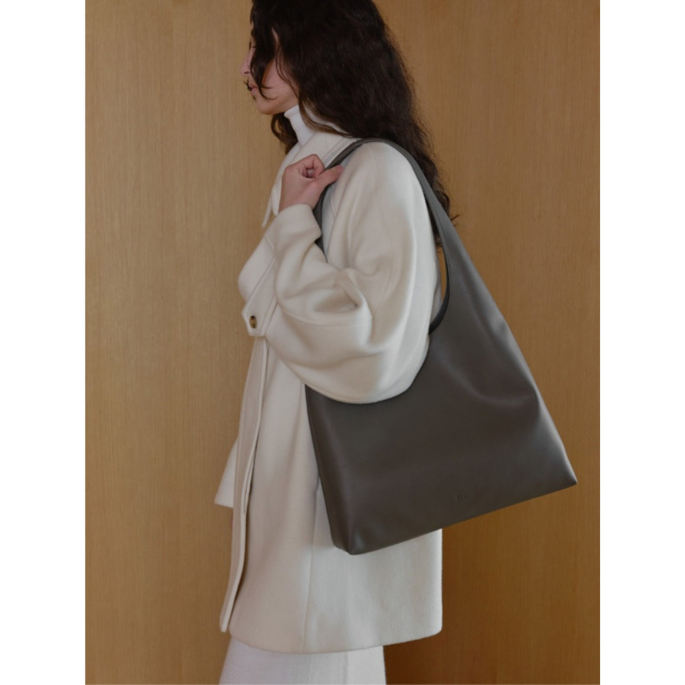 ROH SEOUL】Annie Lite Hobo Bag (ROH SEOUL/ショルダーバッグ