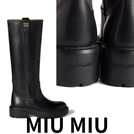 MiuMiu(ミュウミュウ) ショートブーツ・ブーティ(レディース