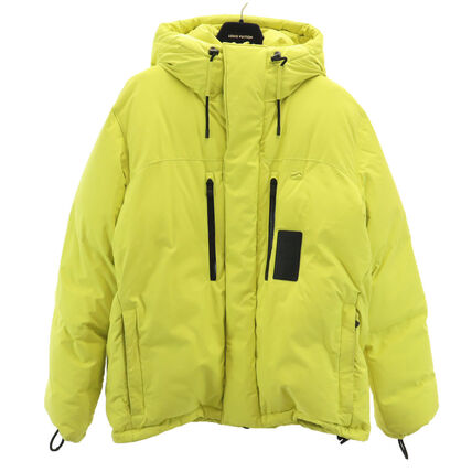 イエロー（黄色）系 Louis Vuitton(ルイヴィトン) ダウンジャケット
