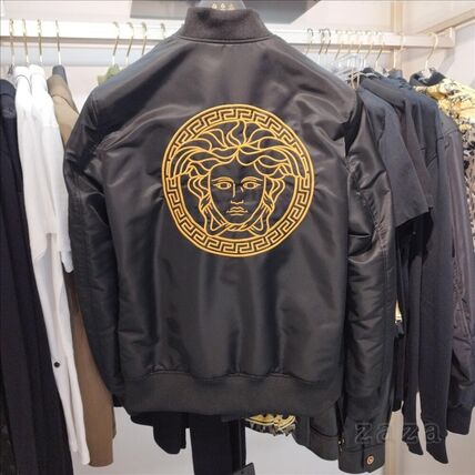 VERSACE(ヴェルサーチェ) ブルゾン(メンズ) - ブランド通販のBUYMA