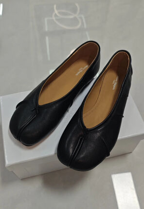 Maison Margiela(メゾン マルジェラ) フラットシューズ(レディース